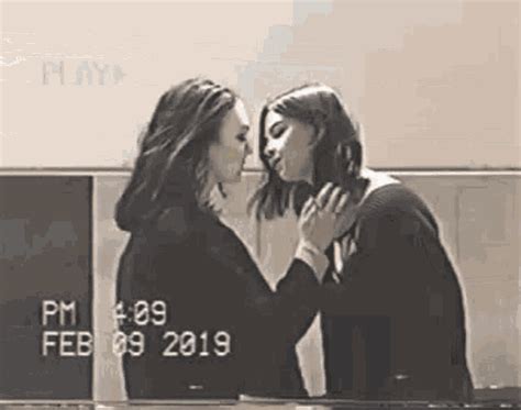 kiss lesbian gif|Lesbian Gifs.